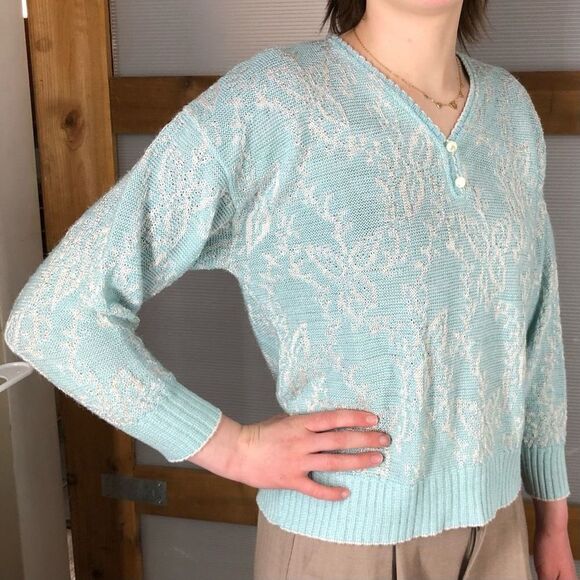 Holiday KNITWEAR Vintage Blue White Floral Knit Vneck Sweater‎ Sz S/M - Picture 9 of 9
